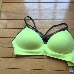 Xhilaration push up sports bra